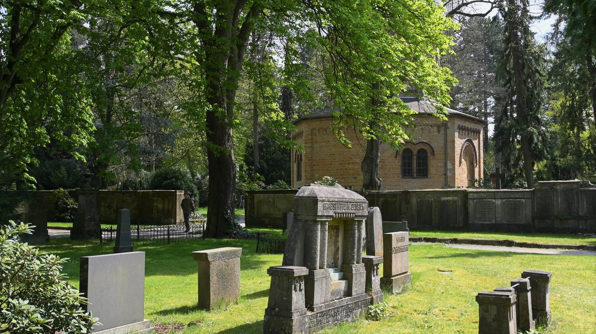 Gräber auf dem Hasefriedhof